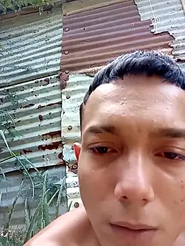 Snapshot of tayson_ chatting on January 28, 2025, 9:19 pm tayson online show from January 28, 2025, 9:19 pm