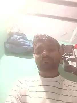 Snapshot of Surajpuja79 chatting on January 11, 2026, 6:18 am Surajpuja79 online show from January 11, 2026, 6:18 am