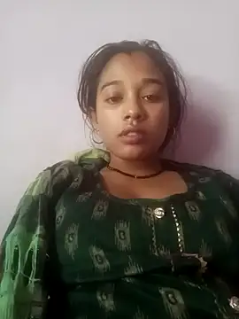 Snapshot of Surajpuja79 chatting on February 8, 2026, 2:04 am Surajpuja79 online show from February 8, 2026, 2:04 am