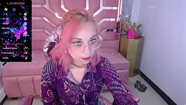 abril ch  online show from March 6, 2026, 12:34 pm