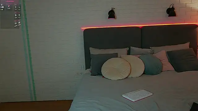 Snapshot of Hailey_Green chatting on February 27, 2025, 10:20 pm Hailey Green online show from February 27, 2025, 10:20 pm