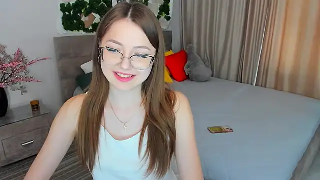 SereneFlame online show from February 9, 2025, 7:27 am