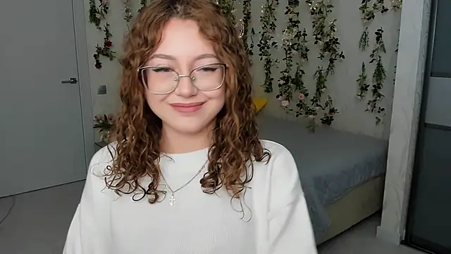 SereneFlame online show from October 3, 2025, 4:37 pm