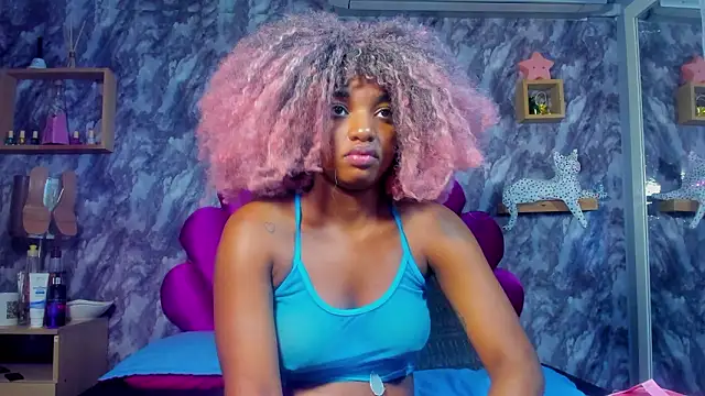 EMMAPARISS online show from February 19, 2026, 12:01 pm