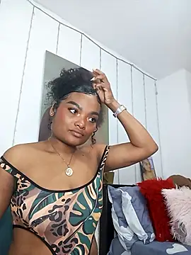 gianna smith online show from December 18, 2025, 7:58 am