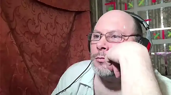 Snapshot of AgnichBan chatting on March 14, 2025, 2:30 pm AgnichBan online show from March 14, 2025, 2:30 pm