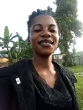 Yourlittlegirl19 online show from December 11, 2024, 4:39 am