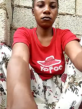 Yourlittlegirl19 online show from December 13, 2024, 11:45 am