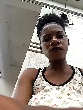 Yourlittlegirl19 online show from December 20, 2024, 10:05 am