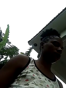 Yourlittlegirl19 online show from December 20, 2024, 1:11 pm