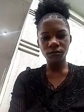 Yourlittlegirl19 online show from December 22, 2024, 4:28 am