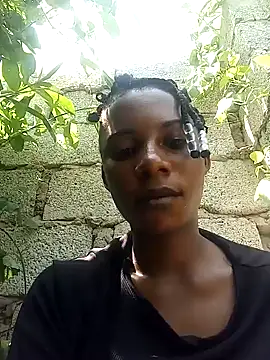 Yourlittlegirl19 online show from December 28, 2024, 10:03 am