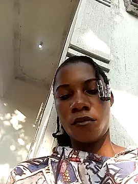 Yourlittlegirl19 online show from December 30, 2024, 5:04 am