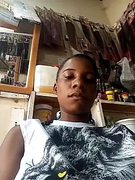 Yourlittlegirl19 online show from January 6, 2025, 6:03 am