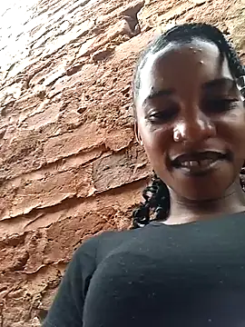 Yourlittlegirl19 online show from January 15, 2025, 12:25 pm