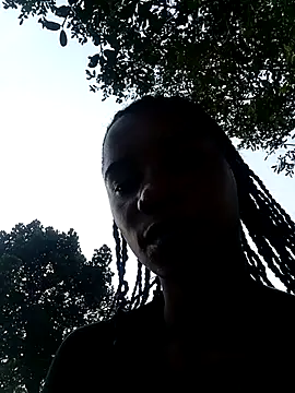 Yourlittlegirl19 online show from January 29, 2025, 6:01 am