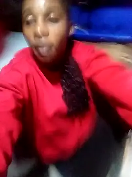 Yourlittlegirl19 online show from February 1, 2025, 6:29 pm