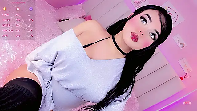 OSMARIEL SWEETT online show from March 13, 2026, 4:02 pm