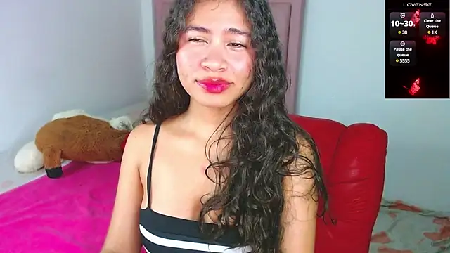 Snapshot of Cynthia_hazel chatting on December 21, 2024, 11:33 am Cynthia hazel online show from December 21, 2024, 11:33 am