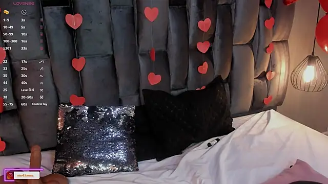 Snapshot of Lorena_Vieira_ chatting on February 13, 2025, 2:12 am Lorena Vieira online show from February 13, 2025, 2:12 am