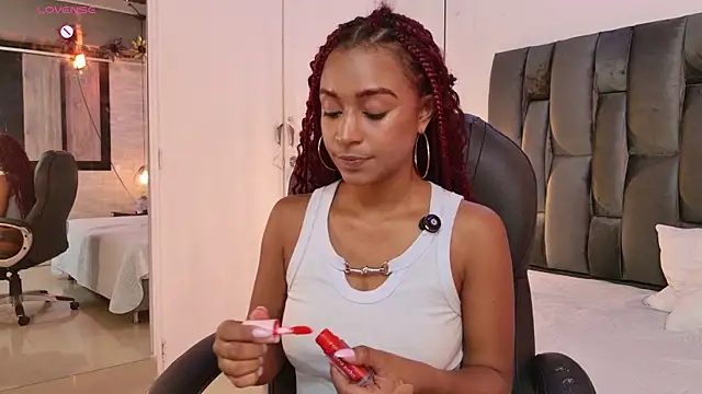 Snapshot of Lorena_Vieira_ chatting on September 23, 2025, 6:44 pm Lorena Vieira online show from September 23, 2025, 6:44 pm