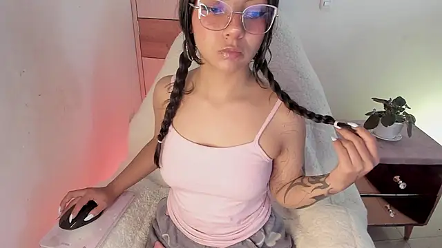 sofi soft  online show from July 27, 2026, 6:04 pm