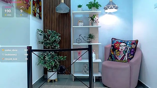 Snapshot of Dalila_Sky chatting on March 16, 2025, 12:45 am Dalila Sky online show from March 16, 2025, 12:45 am