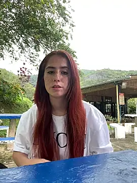 Snapshot of HannaSmiith chatting on January 27, 2025, 4:54 pm HannaSmiith online show from January 27, 2025, 4:54 pm