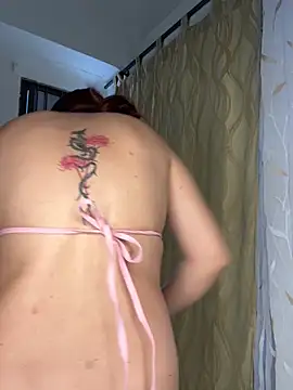 Snapshot of HannaSmiith chatting on March 18, 2025, 12:03 pm HannaSmiith online show from March 18, 2025, 12:03 pm