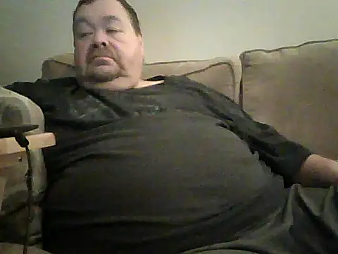 Snapshot of hitman_35 chatting on November 29, 2025, 4:37 am hitman 35 online show from November 29, 2025, 4:37 am