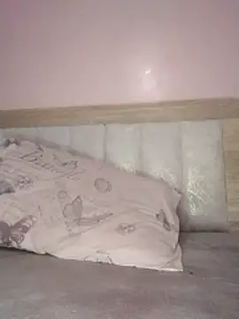 nadya-74 online show from December 18, 2025, 8:26 pm