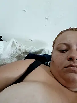 Snapshot of carola_hotwife chatting on October 15, 2025, 1:33 pm carola hotwife online show from October 15, 2025, 1:33 pm