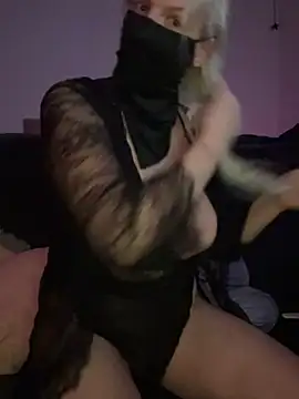 Snapshot of luisa1 chatting on February 6, 2025, 8:02 pm luisa1 online show from February 6, 2025, 8:02 pm