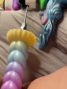 Snapshot of luisa1 chatting on March 8, 2025, 7:53 pm luisa1 online show from March 8, 2025, 7:53 pm