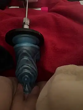 Snapshot of luisa1 chatting on October 26, 2025, 8:15 pm luisa1 online show from October 26, 2025, 8:15 pm