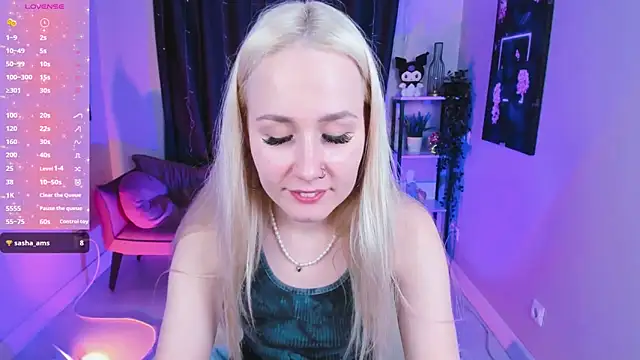 Snapshot of Bunny__of_love chatting on January 21, 2025, 10:08 am Bunny of love online show from January 21, 2025, 10:08 am