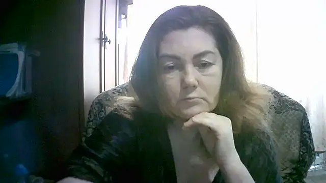 Madame-Butterfly online show from October 19, 2025, 6:25 am