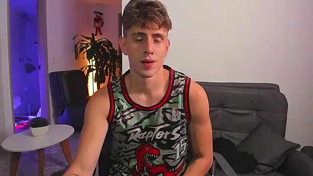 Snapshot of Jasperjoness chatting on December 4, 2024, 11:13 pm Jasperjoness online show from December 4, 2024, 11:13 pm