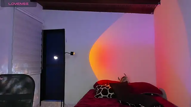 Snapshot of Jasperjoness chatting on November 7, 2025, 5:51 am Jasperjoness online show from November 7, 2025, 5:51 am