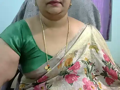 Snapshot of Naughty_Nityaa chatting on March 5, 2025, 7:05 am Naughty Nityaa online show from March 5, 2025, 7:05 am