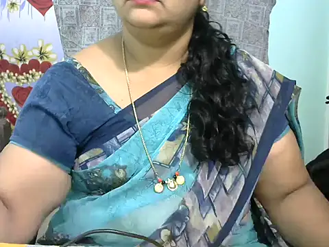 Snapshot of Naughty_Nityaa chatting on March 8, 2025, 5:49 am Naughty Nityaa online show from March 8, 2025, 5:49 am