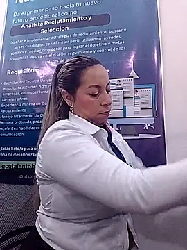 Snapshot of Katalina_S3xy chatting on February 5, 2026, 12:43 pm Katalina S3xy online show from February 5, 2026, 12:43 pm