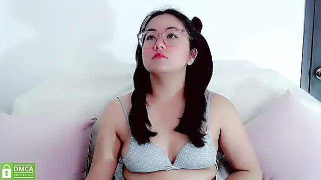 mariana katto online show from March 13, 2025, 6:01 pm