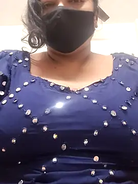 zeepe19 online show from November 17, 2025, 5:57 am