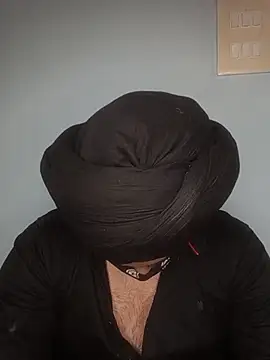 Snapshot of weeif chatting on June 3, 2026, 2:14 am weeif online show from June 3, 2026, 2:14 am