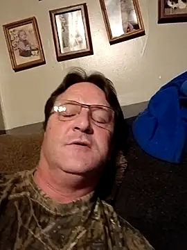 Sexyaron89285 online show from October 28, 2025, 3:43 am