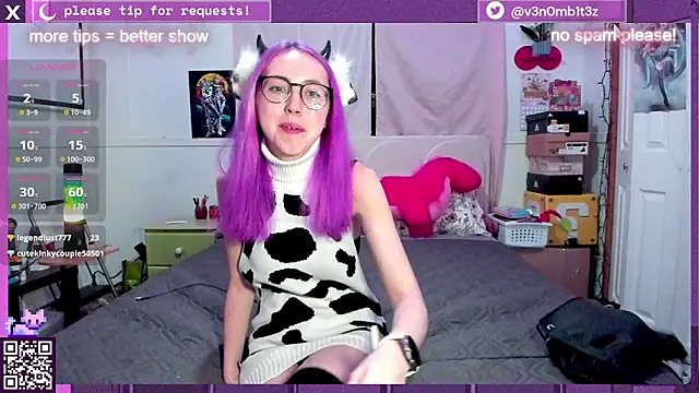 v3n0mb1t3z online show from February 15, 2025, 4:25 am