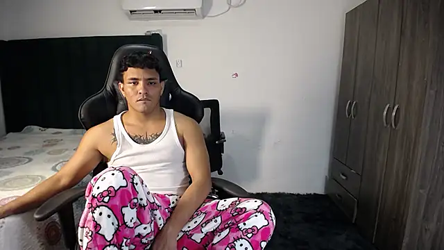 Snapshot of man_dur07 chatting on January 21, 2025, 10:19 pm man dur07 online show from January 21, 2025, 10:19 pm