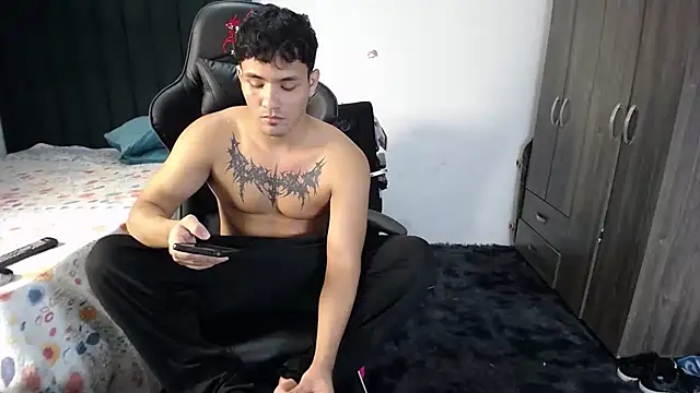 Snapshot of man_dur07 chatting on January 29, 2025, 11:56 pm man dur07 online show from January 29, 2025, 11:56 pm