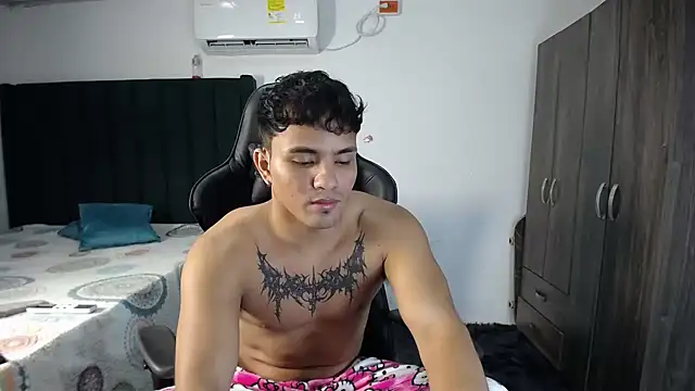 Snapshot of man_dur07 chatting on January 31, 2025, 9:26 pm man dur07 online show from January 31, 2025, 9:26 pm